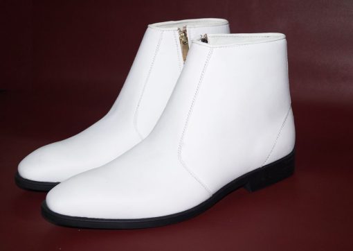 Giày boot nam màu trắng da bò thật. Mã số: B230